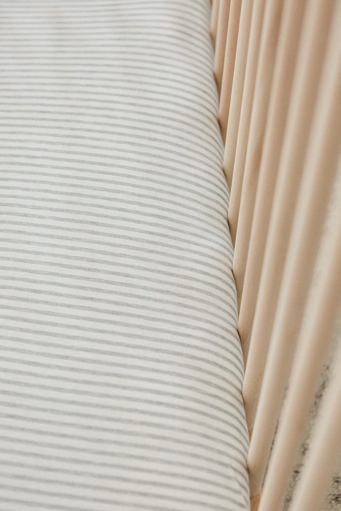 CRIB SHEET - Natural & Grey Stripe